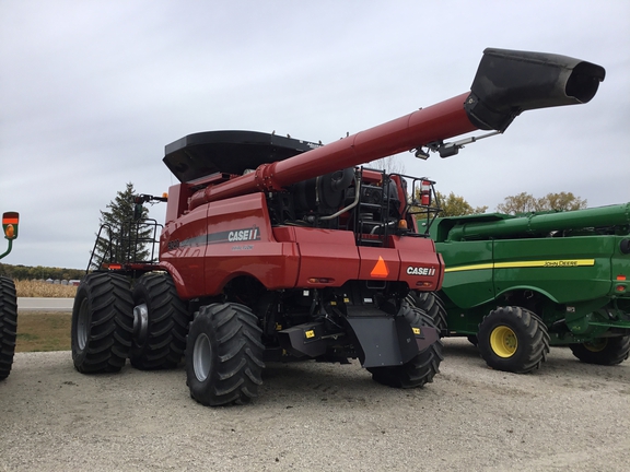 2016 Case IH 9240 Combine