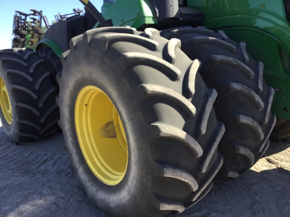 2022 John Deere 9570R Tractor 4WD