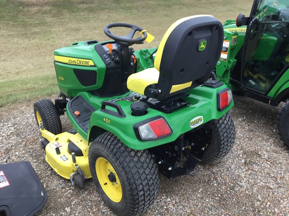 2016 John Deere X734 Garden Tractor