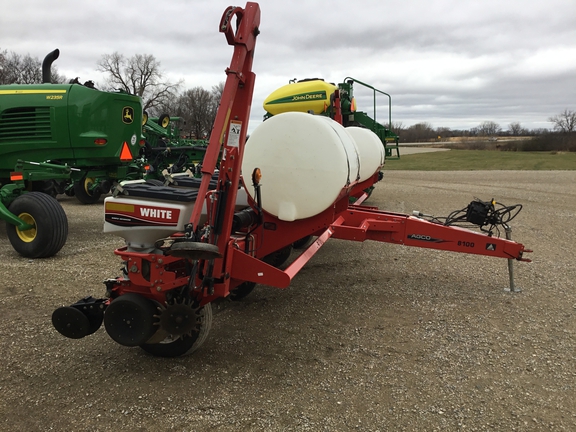 2008 AGCO White 8108 Planter