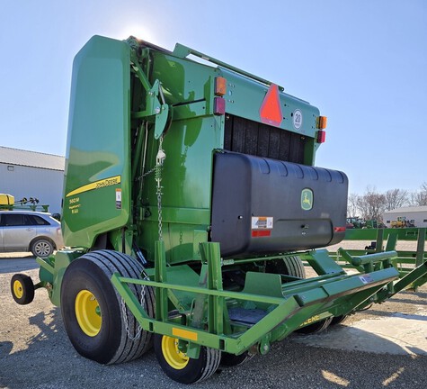 2021 John Deere 560M Baler/Round