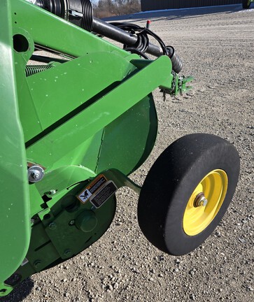 2021 John Deere 560M Baler/Round