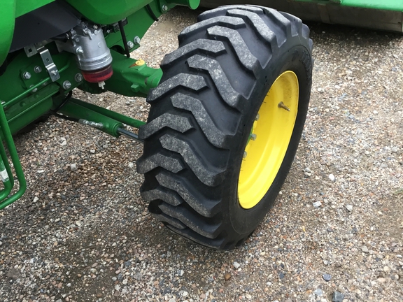 2016 John Deere 4044M Tractor Compact