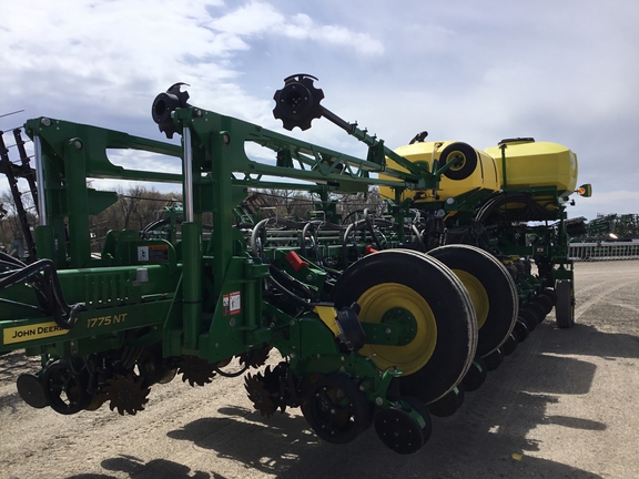 2024 John Deere 1775NT Planter