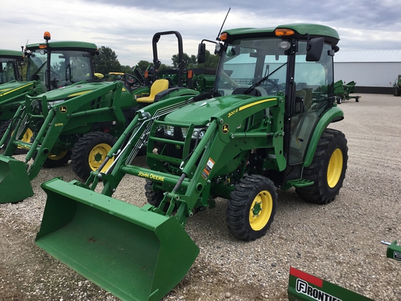 2022 John Deere 3039R Tractor Compact