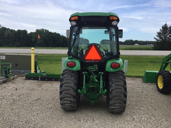 2022 John Deere 3039R Tractor Compact