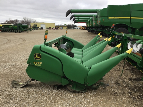 2013 John Deere 606C Header Corn Head