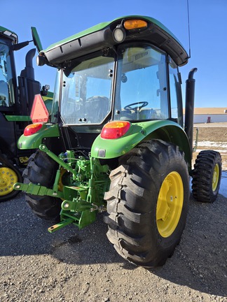 2023 John Deere 5075E Tractor