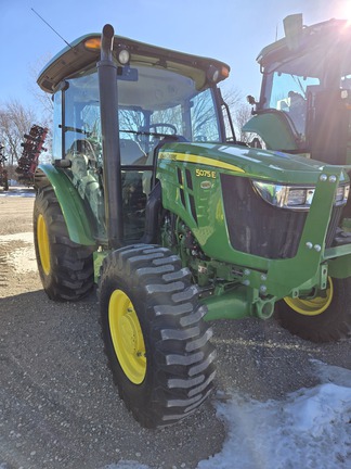 2023 John Deere 5075E Tractor