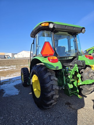 2023 John Deere 5075E Tractor