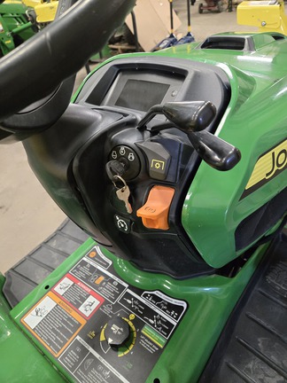 2017 John Deere X738 Garden Tractor