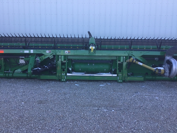 2023 John Deere RD45F Header Combine