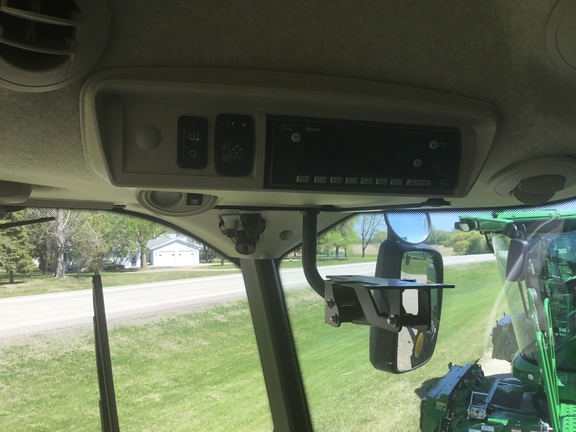 2023 John Deere S780 Combine