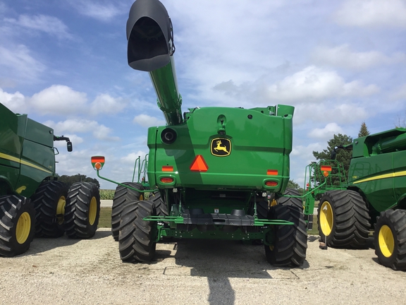 2023 John Deere S780 Combine