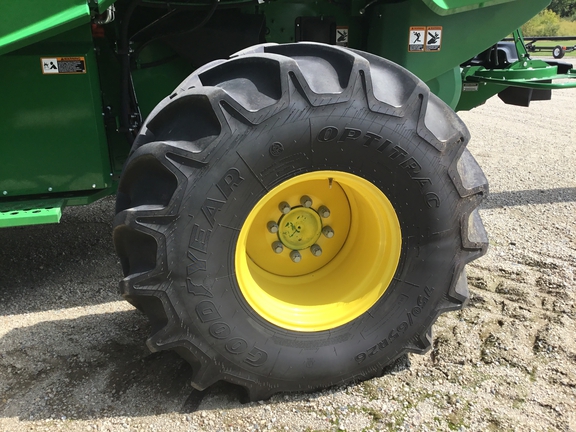 2023 John Deere S780 Combine