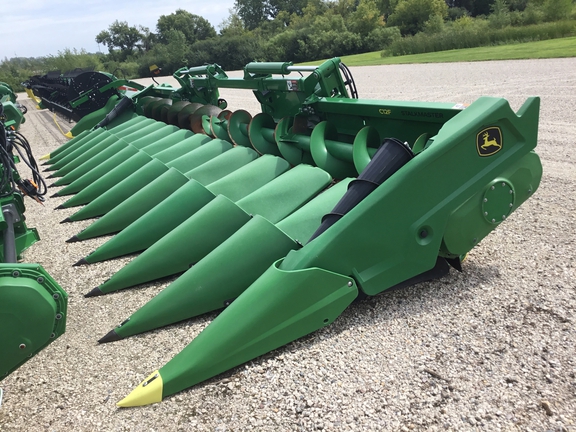 2024 John Deere C12F Header Corn Head
