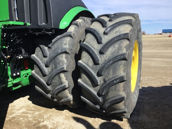 2022 John Deere 9570R Tractor 4WD
