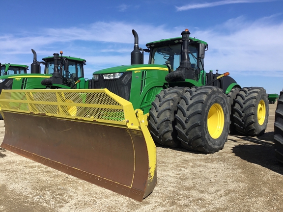 2022 John Deere 9570R Tractor 4WD