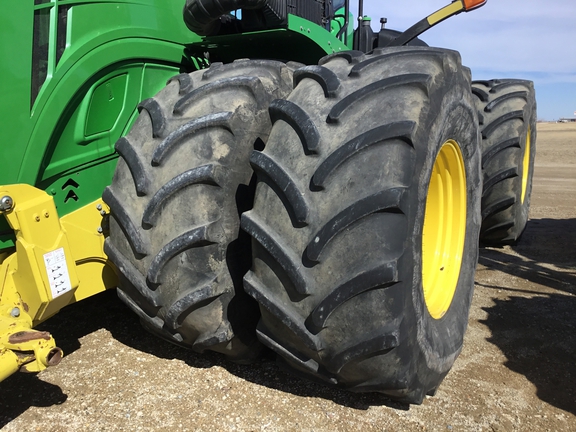 2022 John Deere 9570R Tractor 4WD