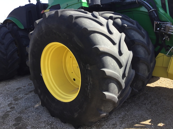 2022 John Deere 9570R Tractor 4WD