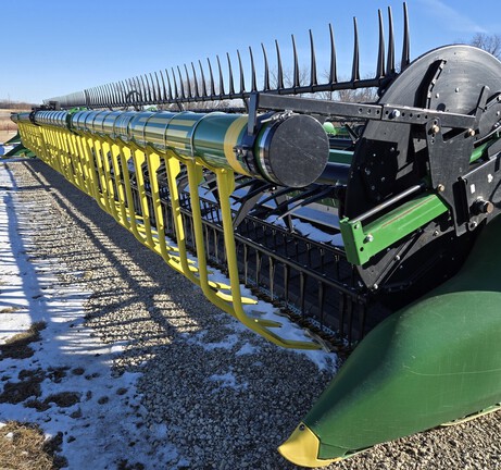 2023 John Deere RD45F Header Combine