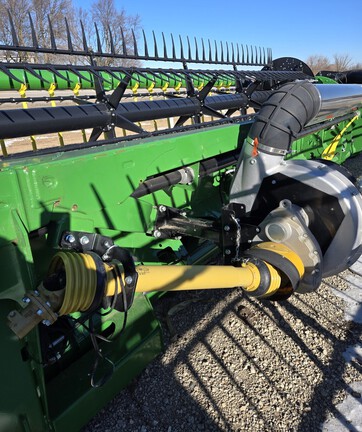 2023 John Deere RD45F Header Combine