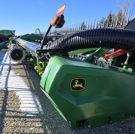 2023 John Deere RD45F Header Combine