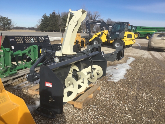 2023 Buhler Farm King YC8420-4 Snow Blower