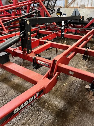 2010 Case IH TIGERMATE 200 Field Cultivator