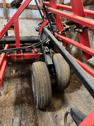 2010 Case IH TIGERMATE 200 Field Cultivator