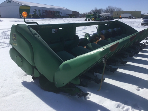 2013 John Deere 608C Header Corn Head