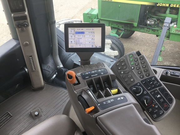 2014 John Deere 9560R Tractor 4WD