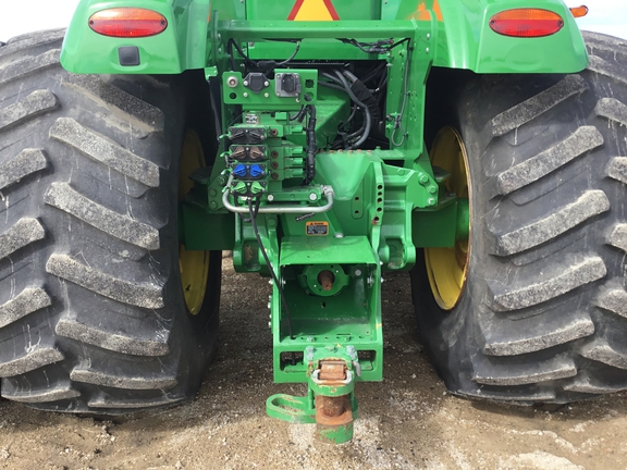 2014 John Deere 9560R Tractor 4WD