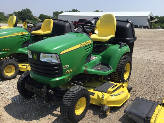 2007 John Deere X724 Garden Tractor