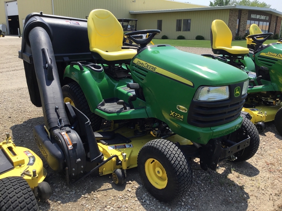 2007 John Deere X724 Garden Tractor