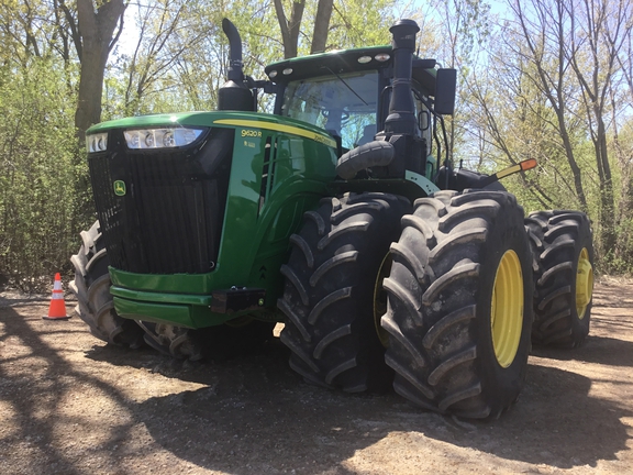 2021 John Deere 9620R Tractor 4WD