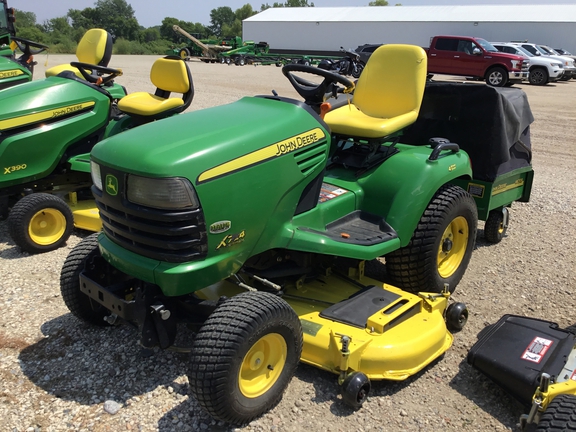 2010 John Deere X724 Garden Tractor