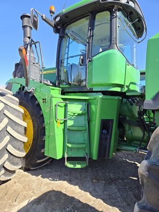 2015 John Deere 9570R Tractor 4WD