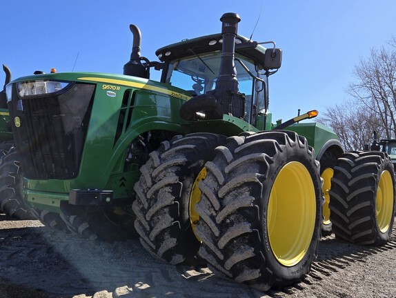 2015 John Deere 9570R Tractor 4WD