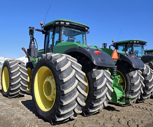 2015 John Deere 9570R Tractor 4WD