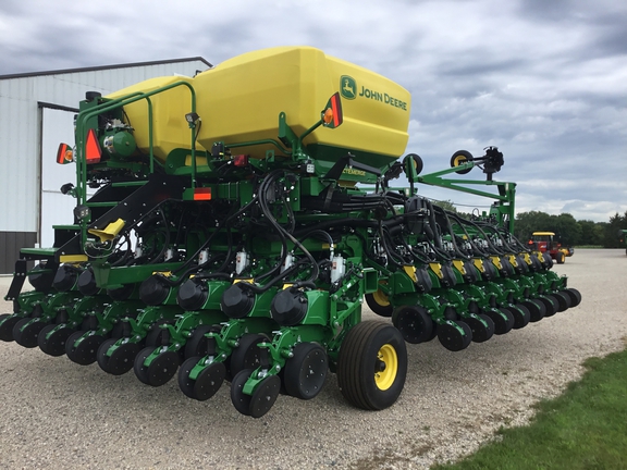 2025 John Deere DB44 Planter