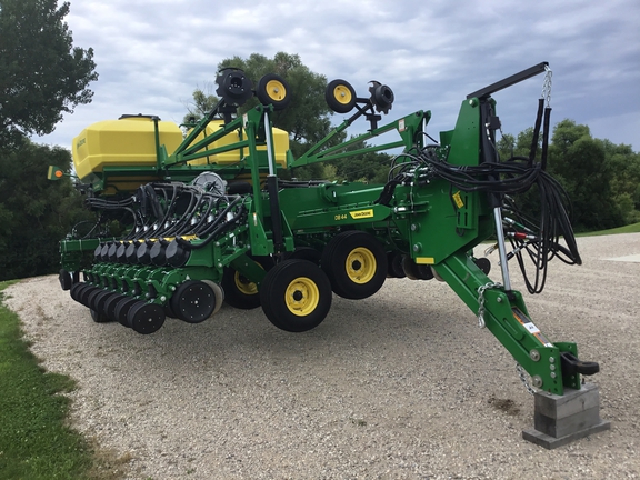 2025 John Deere DB44 Planter