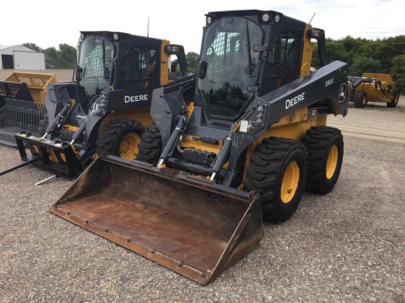 2020 John Deere 330G Skid Steer Loader