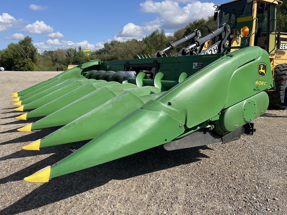 2009 John Deere 608C StalkMaster Header Corn Head