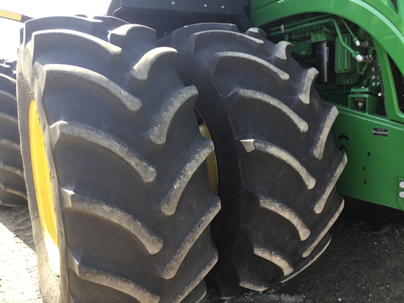 2012 John Deere 9410R Tractor 4WD