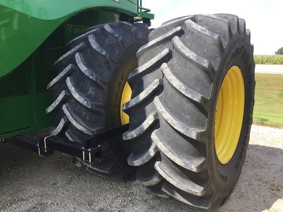 2023 John Deere S780 Combine