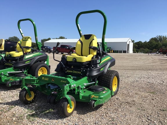2021 John Deere Z950R Mower/Zero Turn