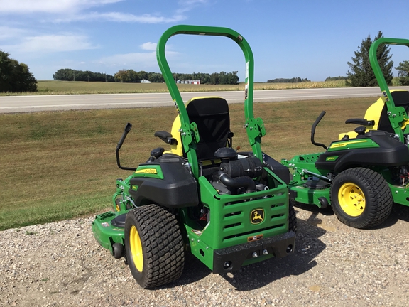 2021 John Deere Z950R Mower/Zero Turn