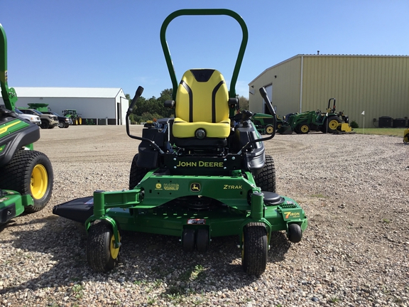2021 John Deere Z950R Mower/Zero Turn