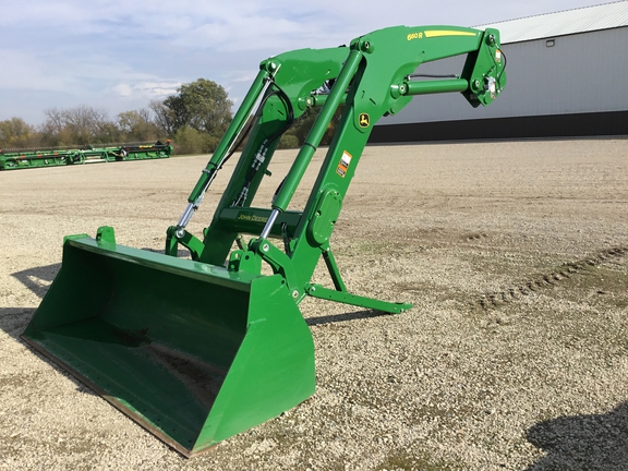 2022 John Deere 660R Loader